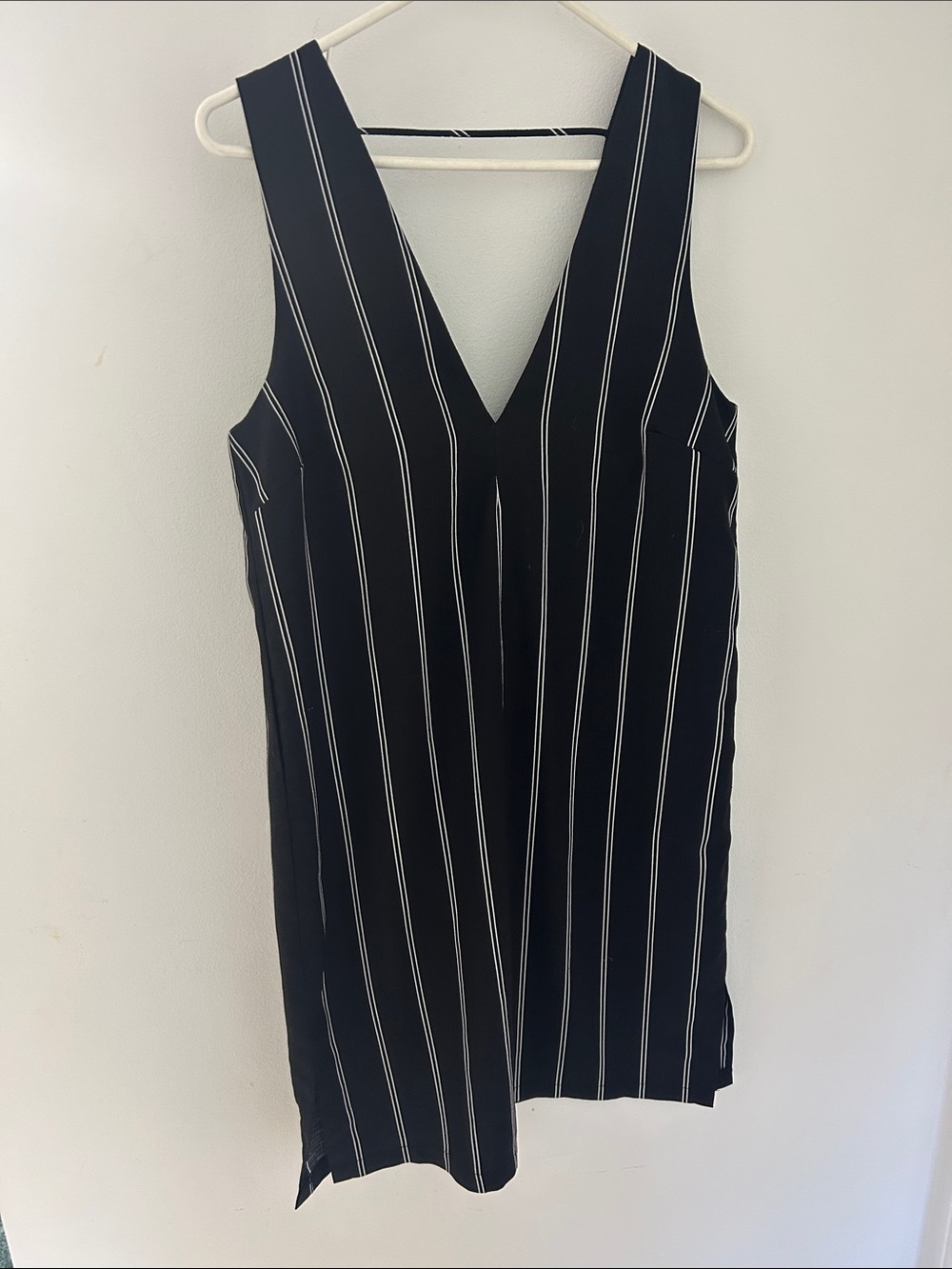 Tobi Black Sleeveless V-Neck Pinstripe Dress